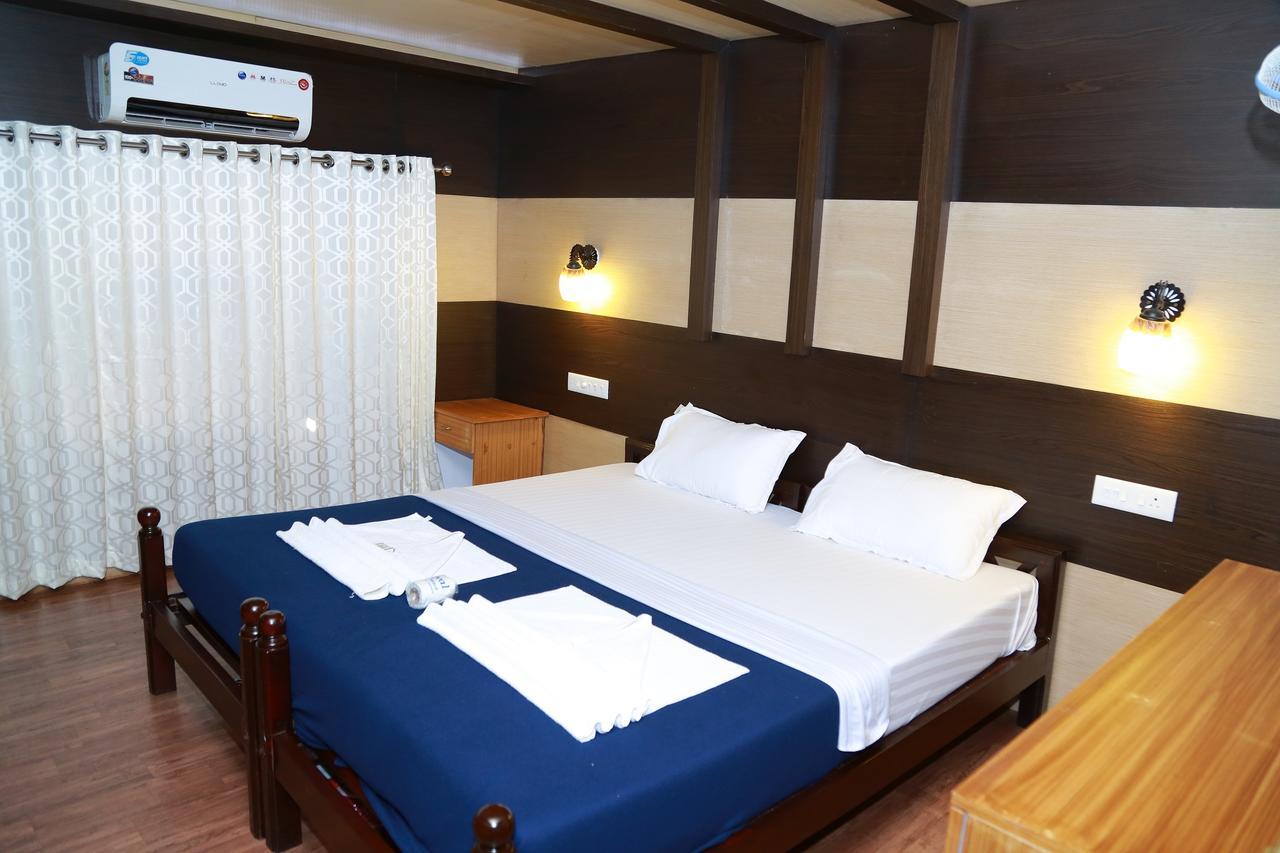 Hotel Harmony Houseboats Alappuzha Zewnętrze zdjęcie